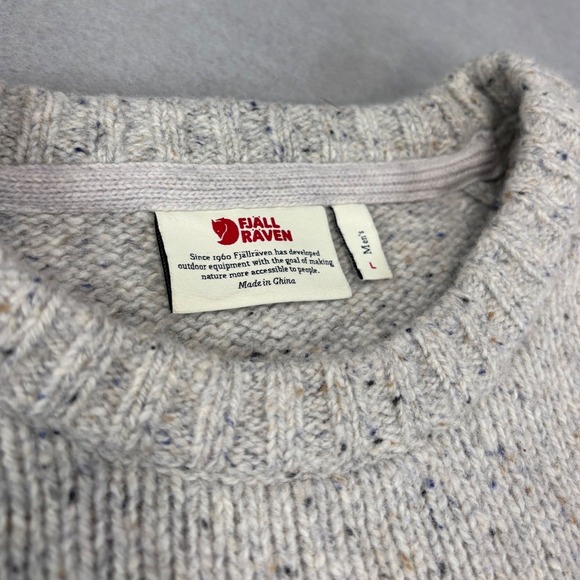 Men's Fjallraven Lada Round Crew Neck Sweater Large Beige Lambswool Pocket Logo - Picture 5 of 10